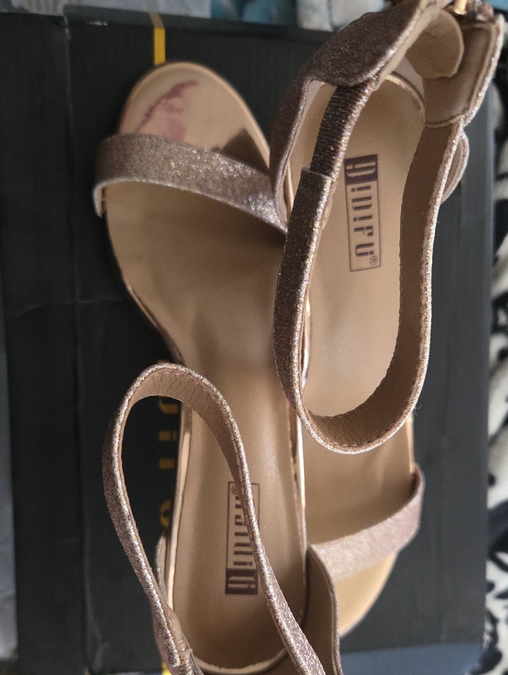Women’s Rose Gold Glitter Strap Sandals